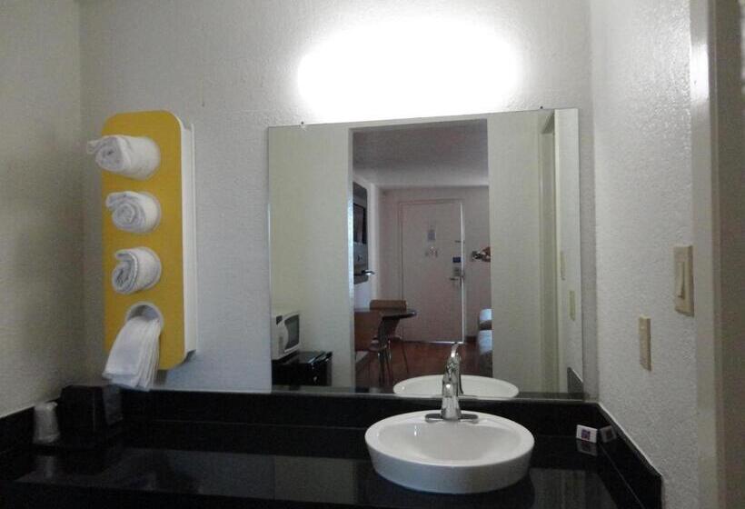 Motel 6 Round Rock, Tx