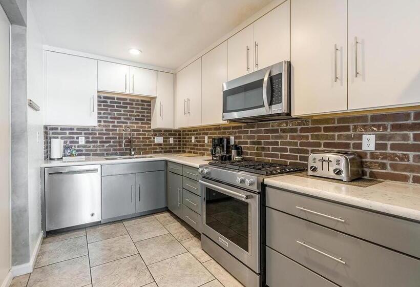 فندق على الطريق Resthaven Tahoe