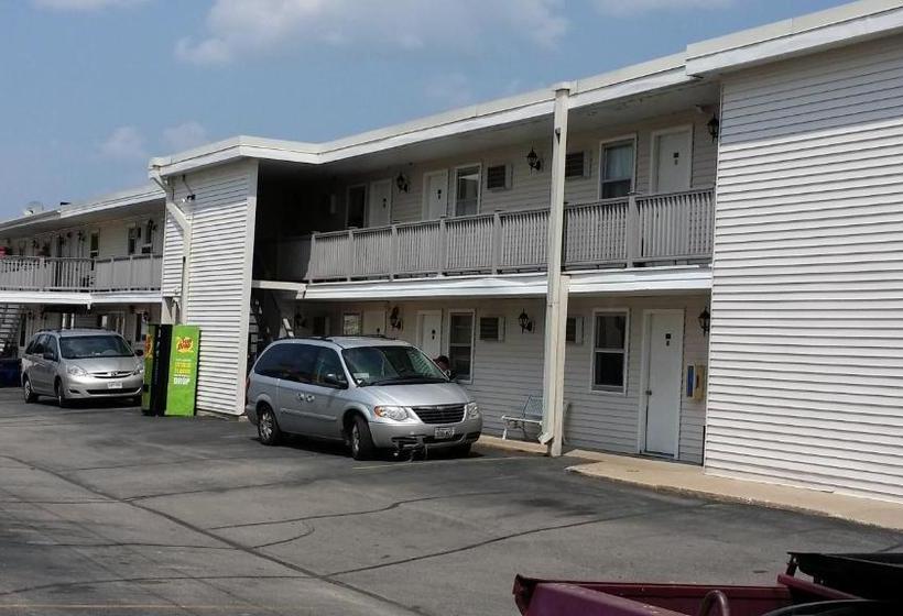 فندق على الطريق Rodeway Inn