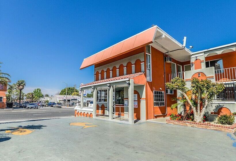 فندق على الطريق Aqua Venture Inn