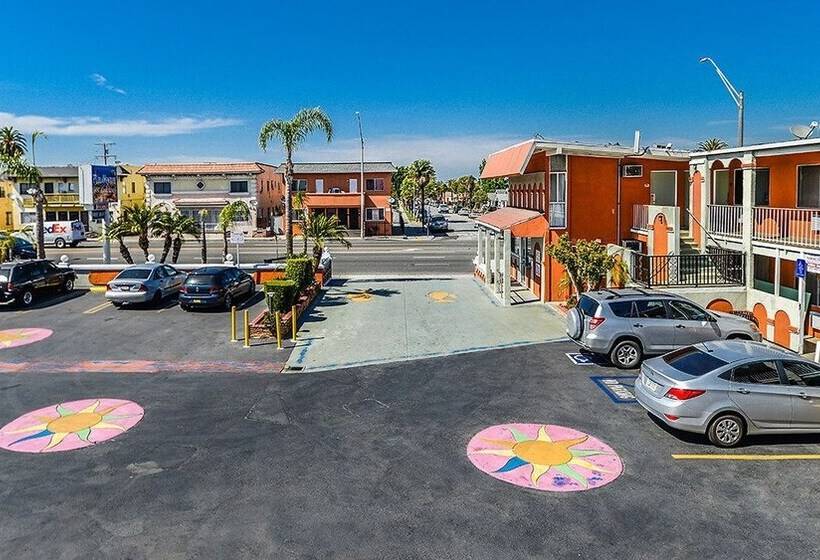 فندق على الطريق Aqua Venture Inn