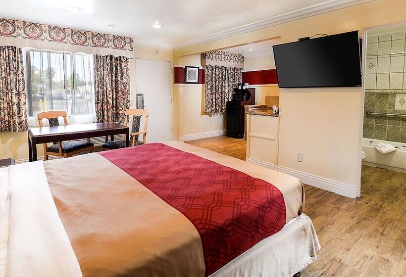 فندق على الطريق Aqua Venture Inn