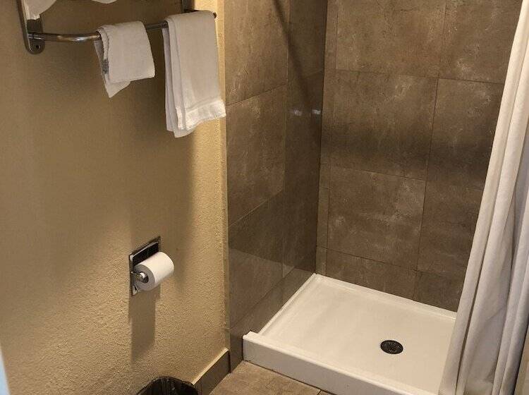 모텔 Arlington Inn