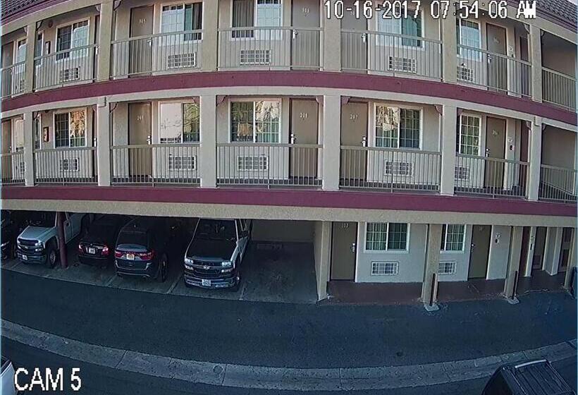 모텔 Arlington Inn