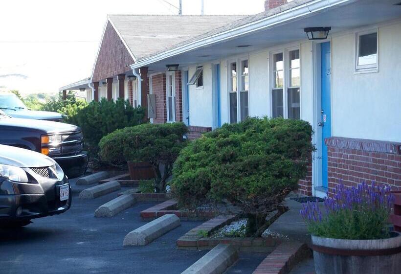 فندق على الطريق Blue Sea Motor Inn