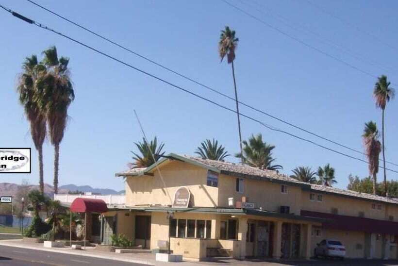 فندق على الطريق Cambridge Inn Motor Lodge