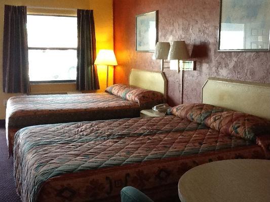 فندق على الطريق Deluxe Inn   Sarasota