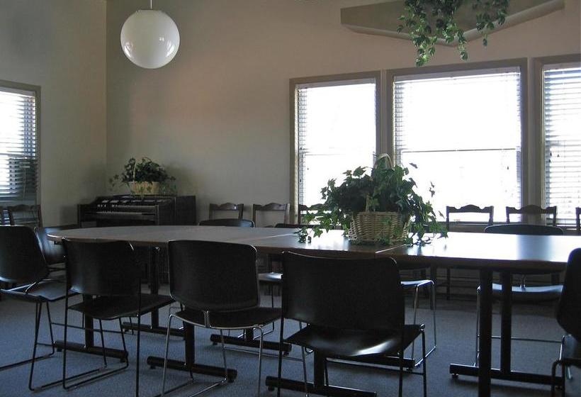 汽车旅馆  El Meson Lodge