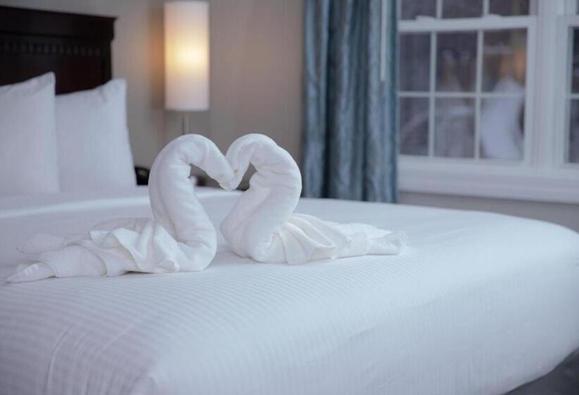 모텔 Golden Apple Inn