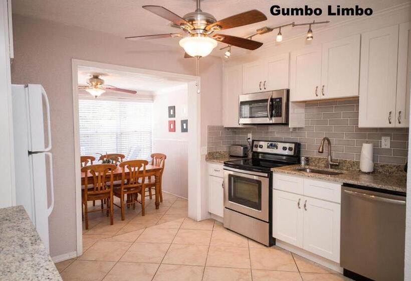 فندق على الطريق Haley S At The Anna Maria Island Inn