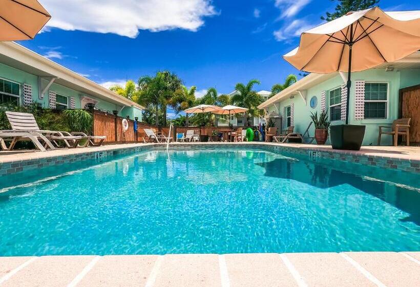 モーテル Haley S At The Anna Maria Island Inn