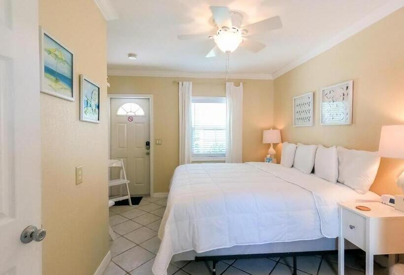 فندق على الطريق Haley S At The Anna Maria Island Inn