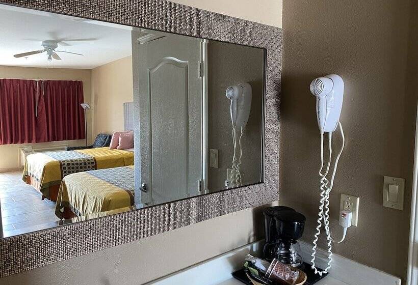 汽车旅馆  Los Fresnos Inn And Suites