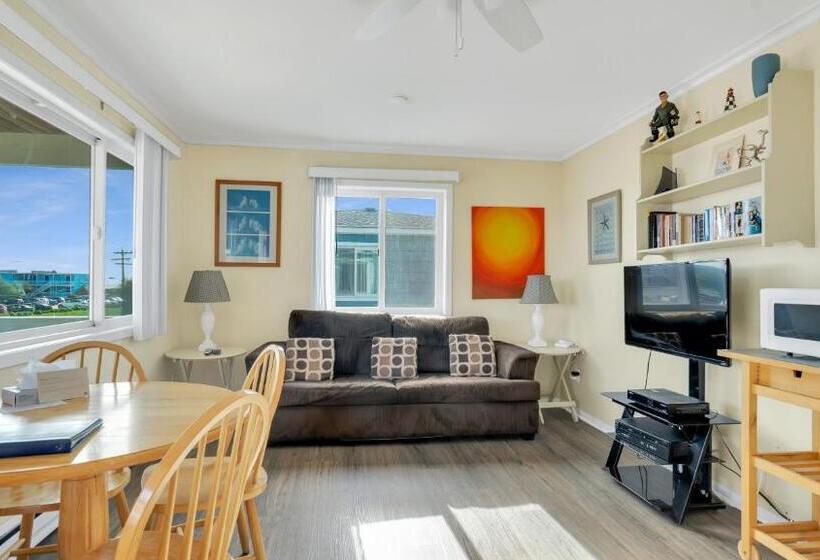 فندق على الطريق Montauk Oceanside Suites