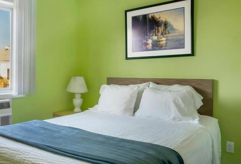 فندق على الطريق Montauk Oceanside Suites