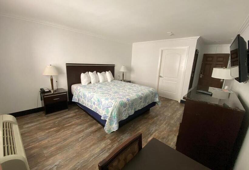 Мотель Ocean Surf Inn & Suites