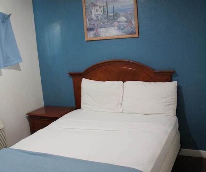 فندق على الطريق Oceanside Inn & Suites