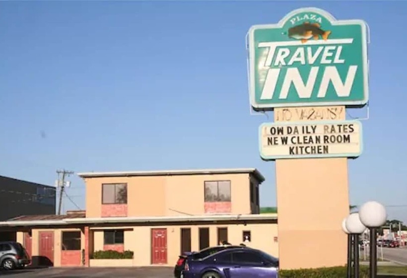 فندق على الطريق Plaza Travel Inn