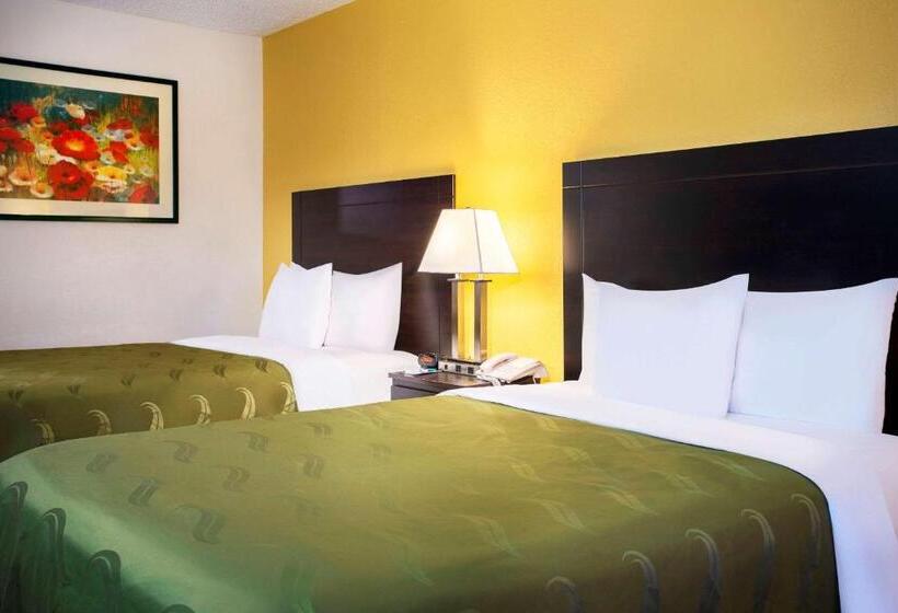 فندق على الطريق Quality Inn At Arlington Highlands