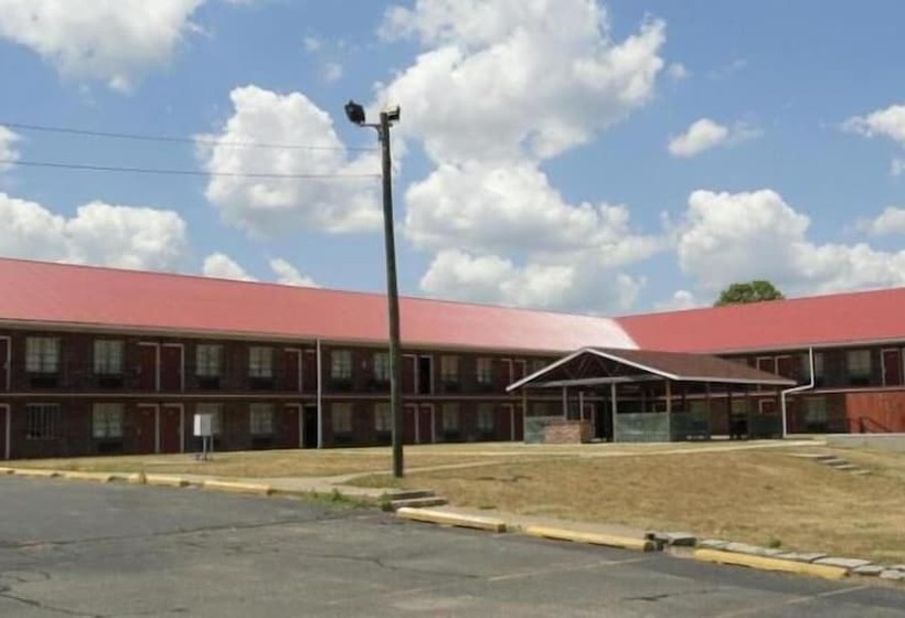 모텔 Red Carpet Inn Terre Haute