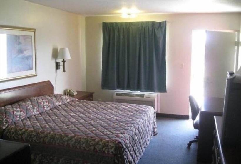 모텔 Red Carpet Inn Terre Haute