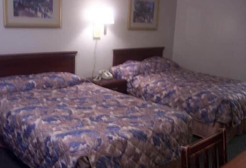 모텔 Red Carpet Inn Terre Haute