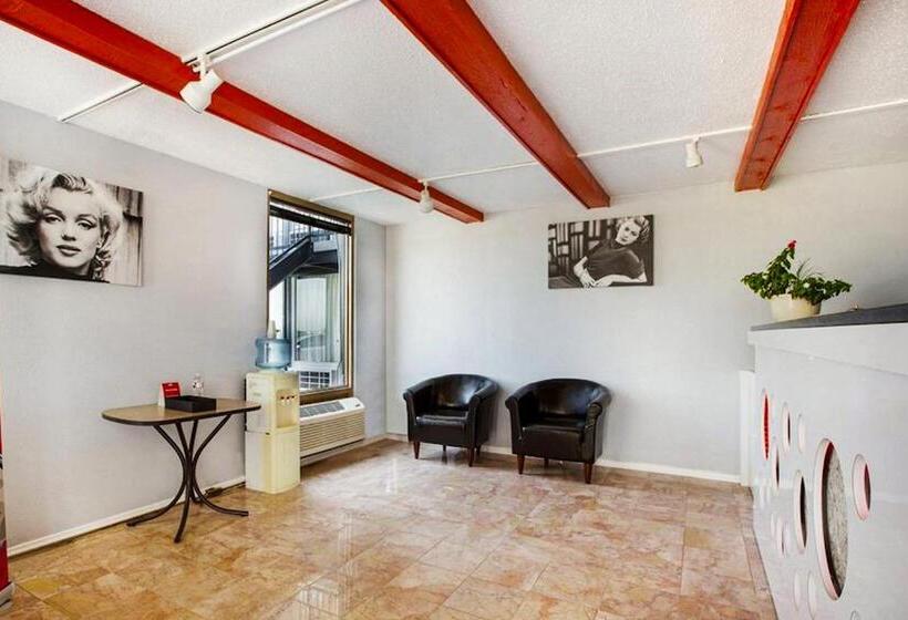 فندق على الطريق Regency Inn And Suites Wichita Falls