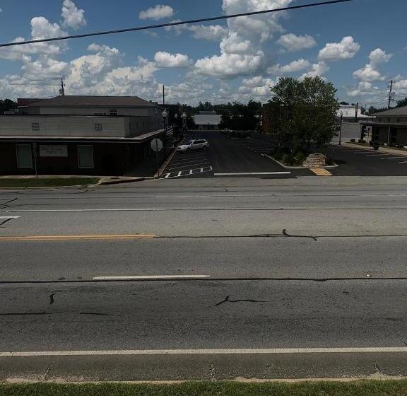 فندق على الطريق Seminole Inn