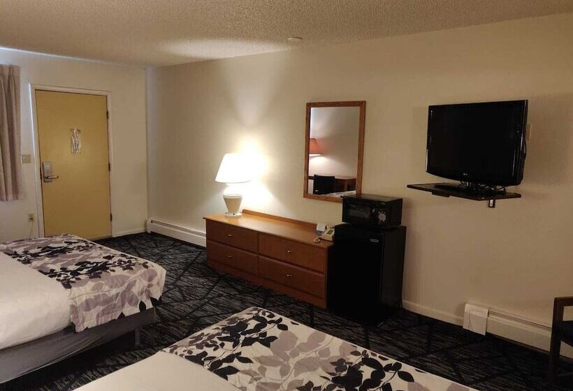 فندق على الطريق Skyline Motor Inn