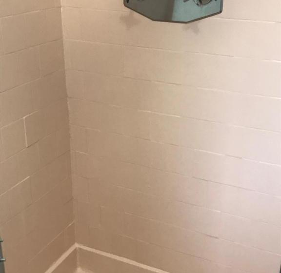 מוטל Thunderchief Inn