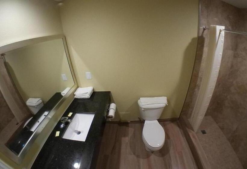 فندق على الطريق Travel Inn Of Riviera Beach