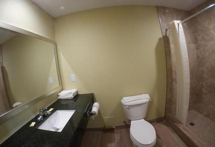 فندق على الطريق Travel Inn Of Riviera Beach