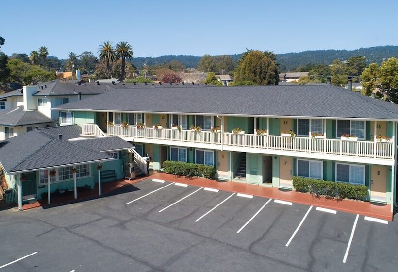 فندق على الطريق Villa Franca Inn