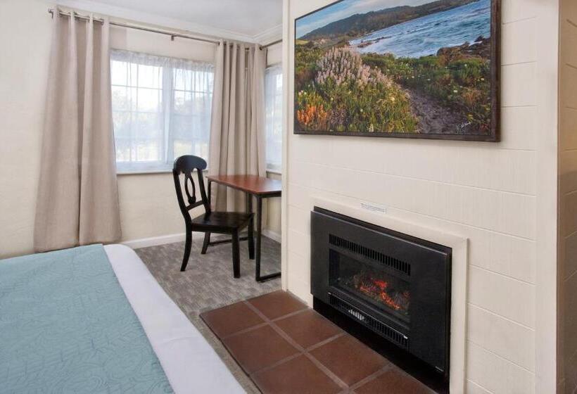 فندق على الطريق Villa Franca Inn