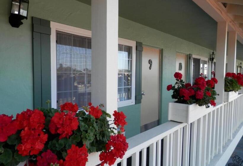 فندق على الطريق Villa Franca Inn