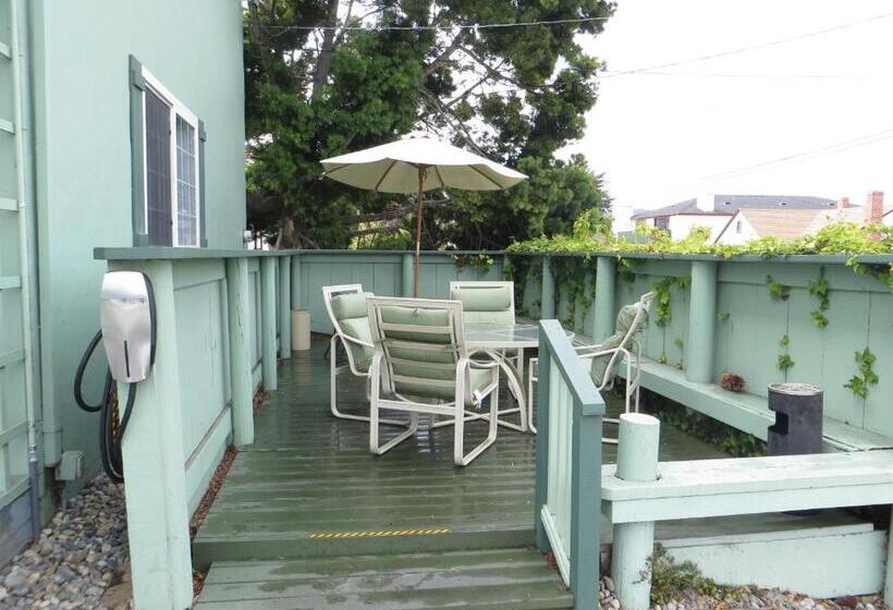 فندق على الطريق Villa Franca Inn