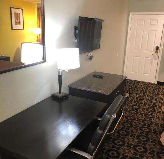 汽车旅馆  Walton Inn