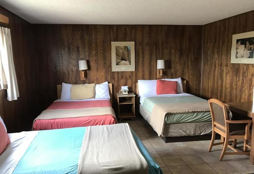 فندق على الطريق White Eagle Inn