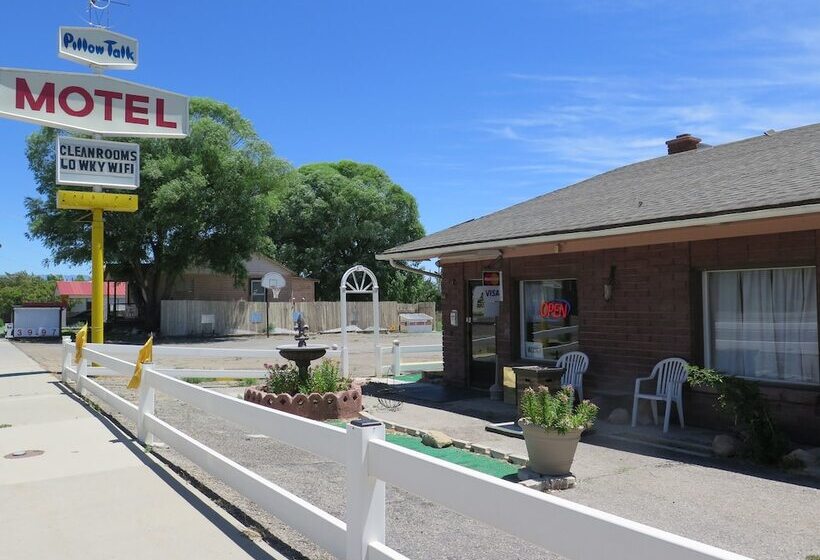 Pillow Talk Motel