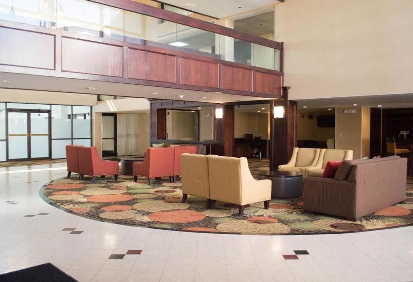 Radisson Hotel Detroit-farmington Hills