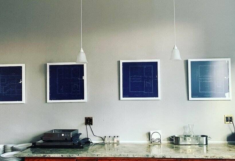 Резиденция Northside School Bed & Breakfast