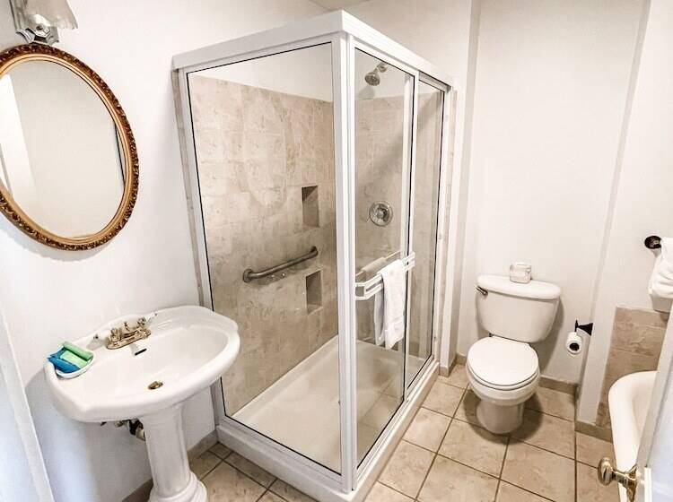 Резиденция Northside School Bed & Breakfast