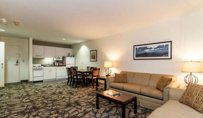 리조트 Grand Summit Hotel At Attitash