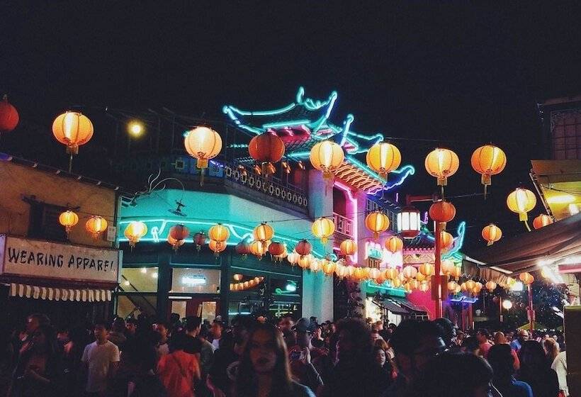 Royal Pagoda Motel Dodger Stadium