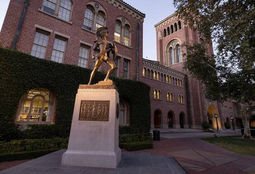 Royal Pagoda Motel Dodger Stadium