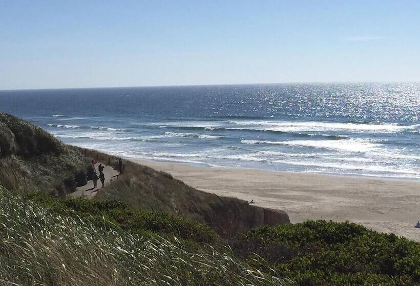 Summer Wind Budget Motel