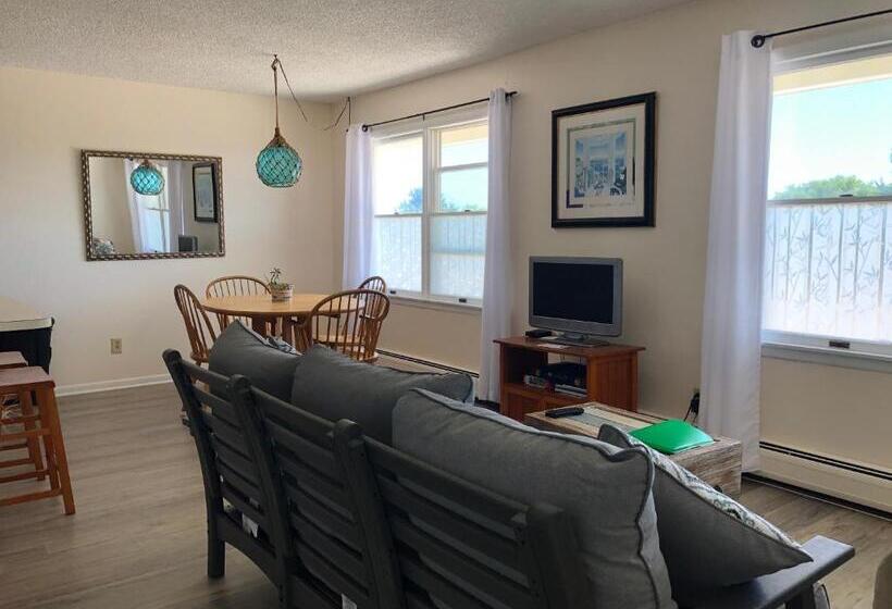 The Buckingham Motel