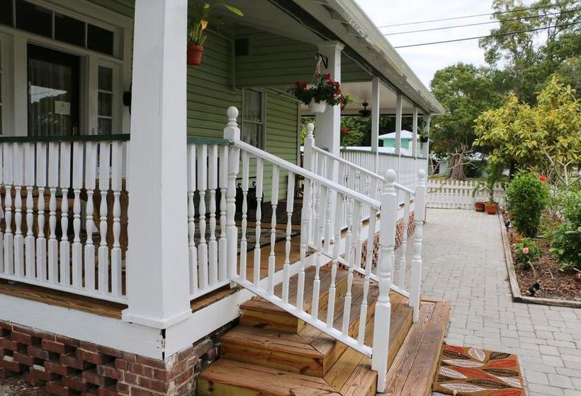 The Londoner Bed & Breakfast