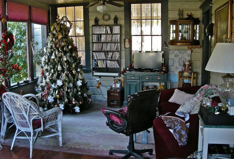 The Old Tower House Bed & Breakfast