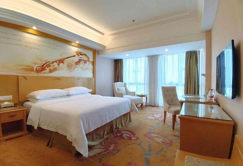 Vienna Hotel Dongguan Shatian Humen Port